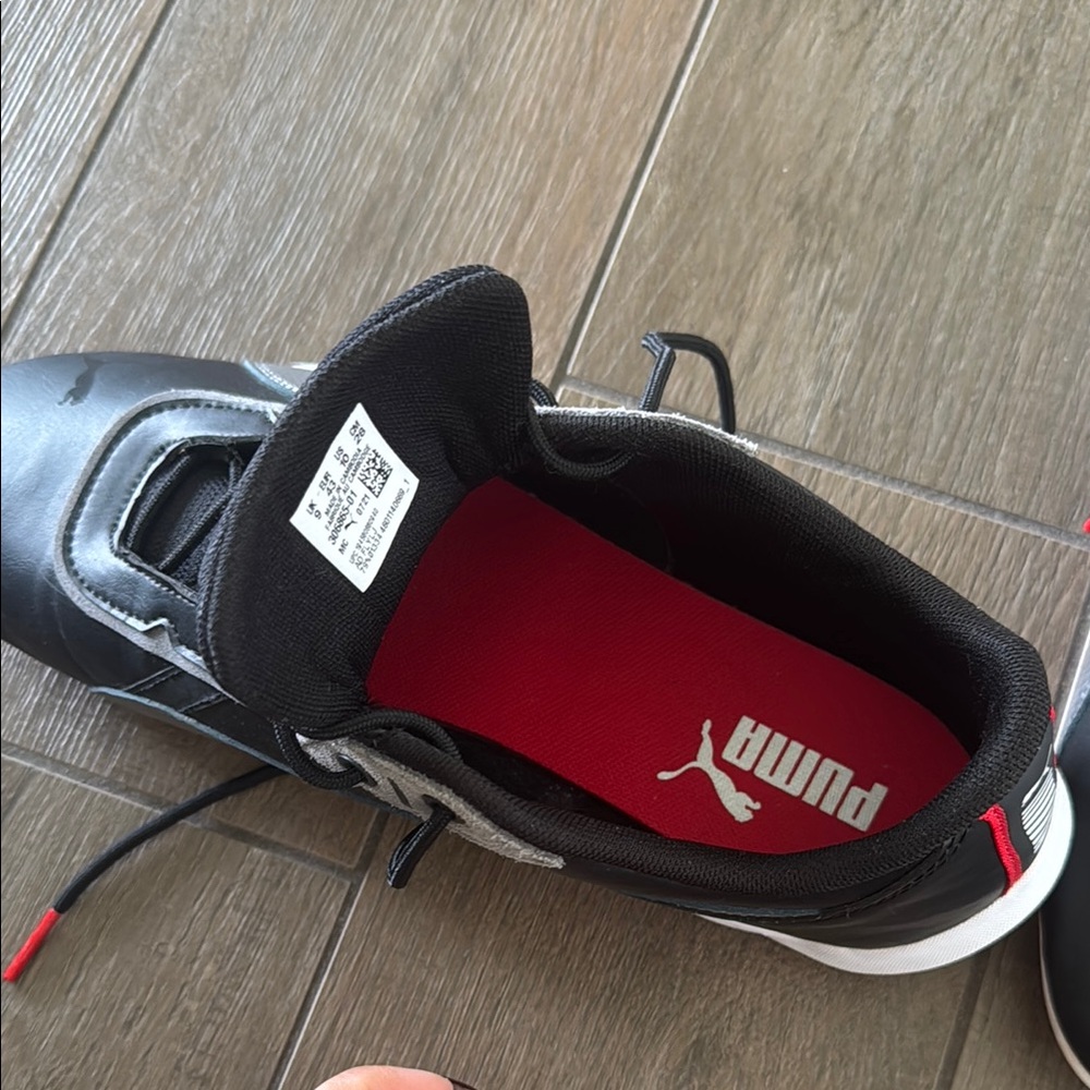 Puma x Ferrari Sneakers - Picture 6 of 6